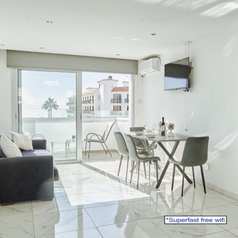 Nissi Avenue Suites — photo 1 of 41