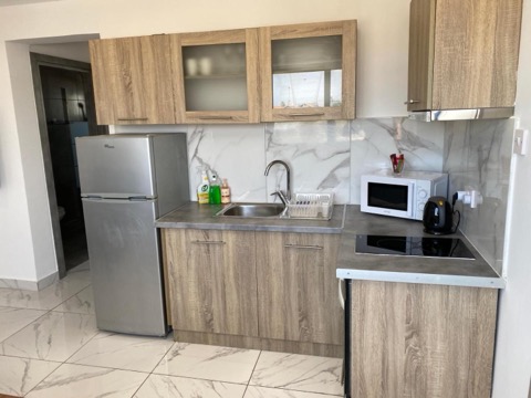 Nissi Avenue Suites — photo 33 of 41
