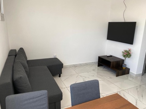 Nissi Avenue Suites — photo 34 of 41