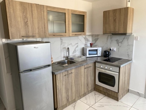 Nissi Avenue Suites — photo 35 of 41