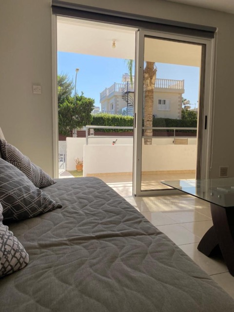 Nissi Bliss Apartment — photo 15 of 35