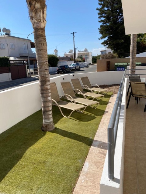 Nissi Bliss Apartment — photo 28 of 35